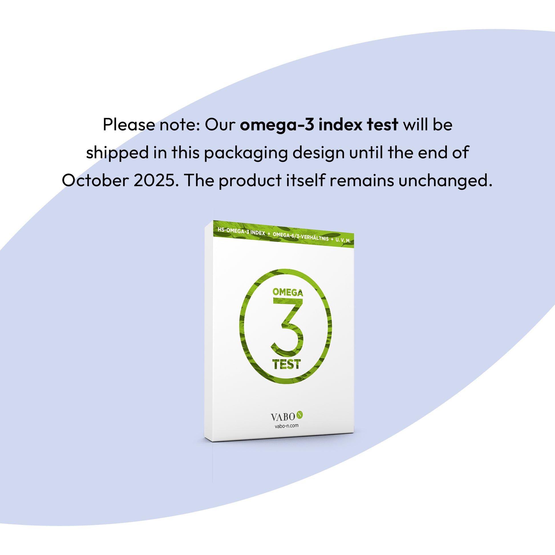 Weiße Verpackung mit grünem 'OMEGA 3 TEST' Logo und Versandhinweis bis Oktober 2025 auf blauem Hintergrund